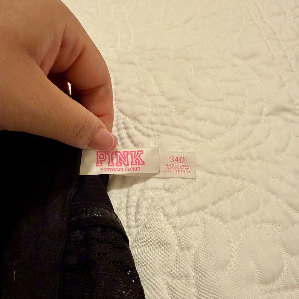 Elegant Black Strapless Lace Bustier - Picture 5 of 5